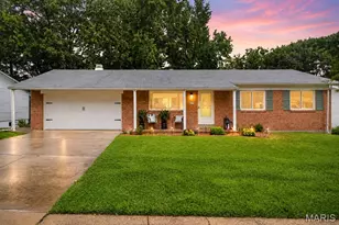 4131 Lockport Dr, Saint Louis, MO 63044 - Photo 1