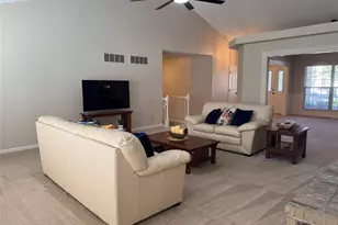 727 Hawk Run Dr, O'Fallon, MO 63368 - Photo 15