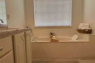 727 Hawk Run Dr, O'Fallon, MO 63368 - Photo 39
