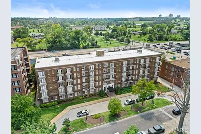 5630 Pershing Avenue #34, Saint Louis, MO 63112 - Photo 1