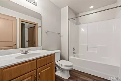 814 N 19th Street, Saint Louis, MO 63106 - Photo 9
