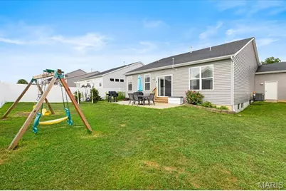 350 Huntleigh Parkway, Wentzville, MO 63385 - Photo 27