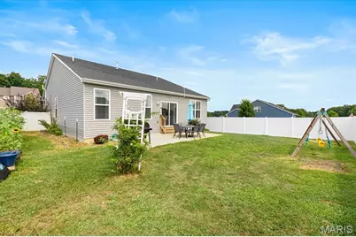 350 Huntleigh Parkway, Wentzville, MO 63385 - Photo 29