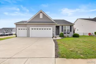 350 Huntleigh Pkwy, Wentzville, MO 63385 - Photo 1