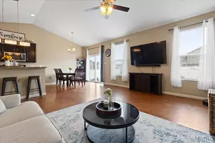 350 Huntleigh Pkwy, Wentzville, MO 63385 - Photo 7