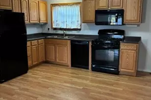 15527 97th Ave, Florissant, MO 63034 - Photo 3