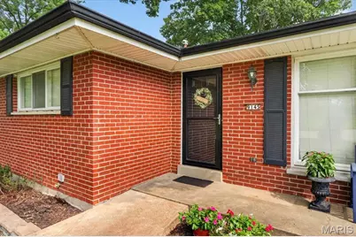 9145 Missy Court, Saint Louis, MO 63123 - Photo 3