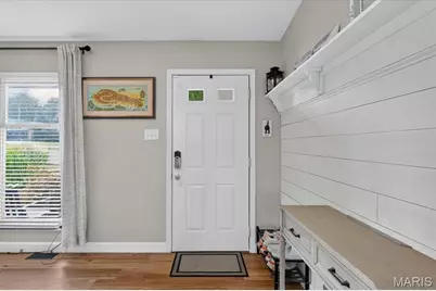 9145 Missy Court, Saint Louis, MO 63123 - Photo 5
