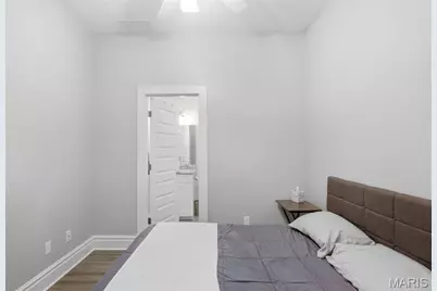 2723 Allen Avenue, Saint Louis, MO 63104 - Photo 25