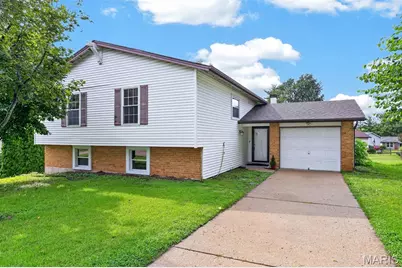 1523 Shadow Lane, Saint Charles, MO 63303 - Photo 1