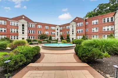 7745 Kingsbury Boulevard #12, Clayton, MO 63105 - Photo 1