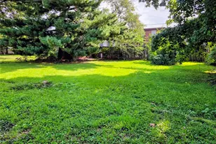 1750 Beverly Dr, Florissant, MO 63031 - Photo 27