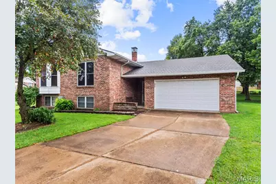 1612 Berry Court, Imperial, MO 63052 - Photo 1