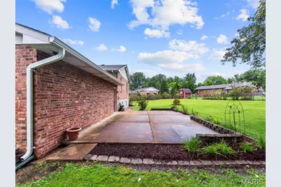 1612 Berry Court, Imperial, MO 63052 - Photo 35