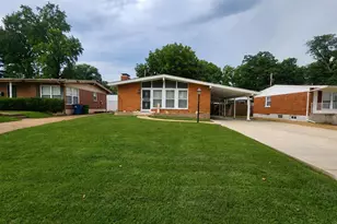 515 Marick Dr, Rock Hill, MO 63119 - Photo 1