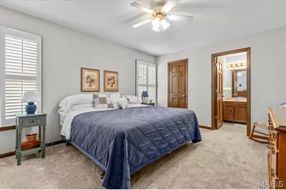 358 Carriage Trail Court, O'Fallon, MO 63368 - Photo 15