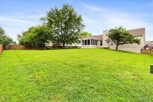 312 Thoreau Blvd, O'Fallon, MO 63366 - Photo 37