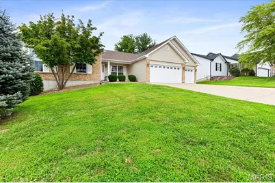 312 Thoreau Boulevard, O'Fallon, MO 63366 - Photo 3