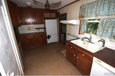 510 Yale Street, Farmington, MO 63640 - Photo 7