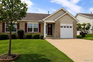 1289 Summergate Pkwy, Saint Peters, MO 63303 - Photo 1