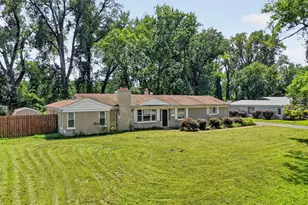 8034 Packard Ave, Berkeley, MO 63134 - Photo 5