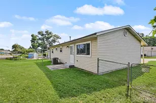 11247 Fawnhaven Dr, Saint Louis, MO 63126 - Photo 23