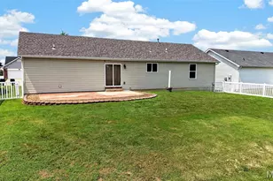 225 Brookstone Creek Dr, Wentzville, MO 63385 - Photo 31