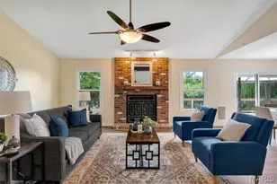 1035 Rosary Tree Ct, Florissant, MO 63031 - Photo 5