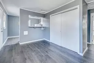 9618 De Porres Ln, Saint Louis, MO 63114 - Photo 11