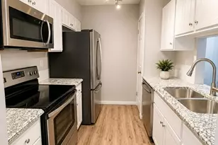 6803 Cottage Grove Ln, Saint Louis, MO 63129 - Photo 3