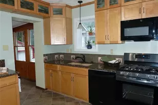 9043 Kathleen Ave, Wilbur Park, MO 63123 - Photo 5