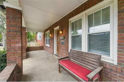 7429 Amherst Avenue, University City, MO 63130 - Photo 3