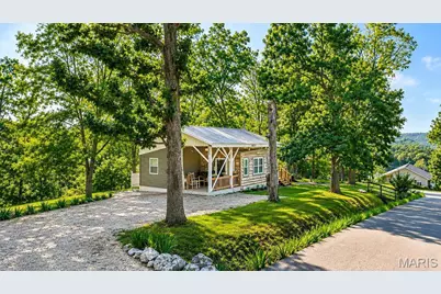 8895 Victoria Ln, French Village, MO 63036 - Photo 1