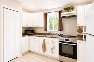 8895 Victoria Ln, French Village, MO 63036 - Photo 5