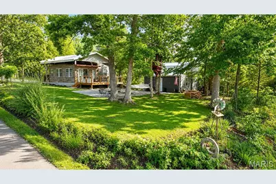 8895 Victoria Ln, French Village, MO 63036 - Photo 35