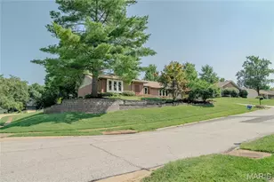 405 Brass Lamp Dr, Ballwin, MO 63011 - Photo 5