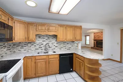 3406 Ludlow Avenue, Bridgeton, MO 63044 - Photo 9