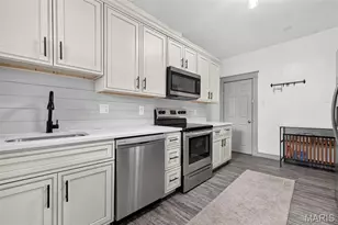 2865 Texas Ave, Saint Louis, MO 63118 - Photo 9