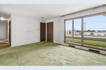 57 W Ofallon Drive, O'Fallon, MO 63366 - Photo 11