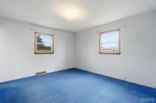 57 W Ofallon Dr, O'Fallon, MO 63366 - Photo 13