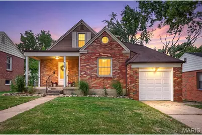 608 Ellwine Drive, Saint Louis, MO 63125 - Photo 1