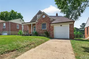 608 Ellwine Dr, Saint Louis, MO 63125 - Photo 5