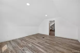 608 Ellwine Dr, Saint Louis, MO 63125 - Photo 41