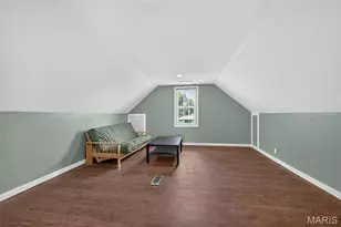 608 Ellwine Dr, Saint Louis, MO 63125 - Photo 35