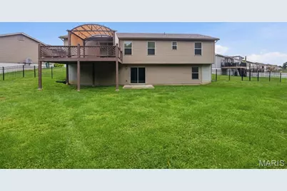 454 Honeysuckle Creek Drive, Wentzville, MO 63385 - Photo 23