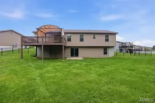 454 Honeysuckle Creek Dr, Wentzville, MO 63385 - Photo 23