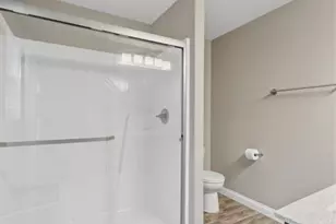 454 Honeysuckle Creek Dr, Wentzville, MO 63385 - Photo 19