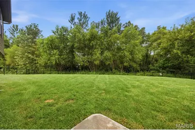 454 Honeysuckle Creek Drive, Wentzville, MO 63385 - Photo 27