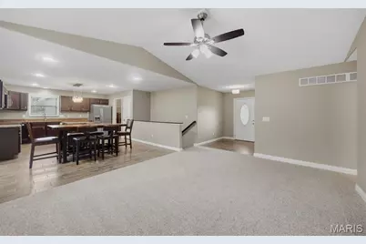 454 Honeysuckle Creek Drive, Wentzville, MO 63385 - Photo 7