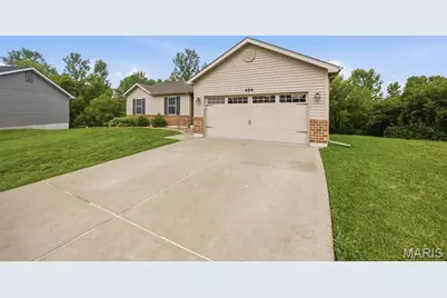 454 Honeysuckle Creek Drive, Wentzville, MO 63385 - Photo 3